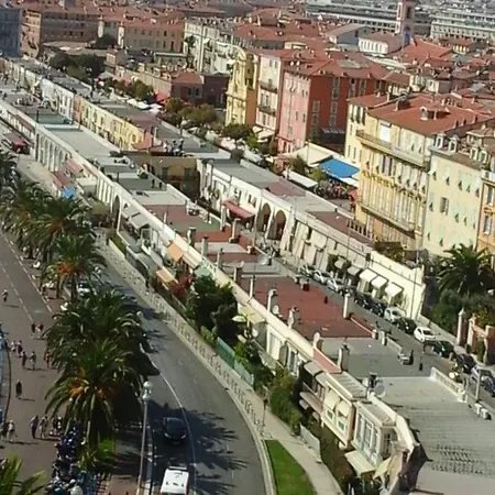 Studio Climatise Dans Immeuble Bourgeois 아파트 니스